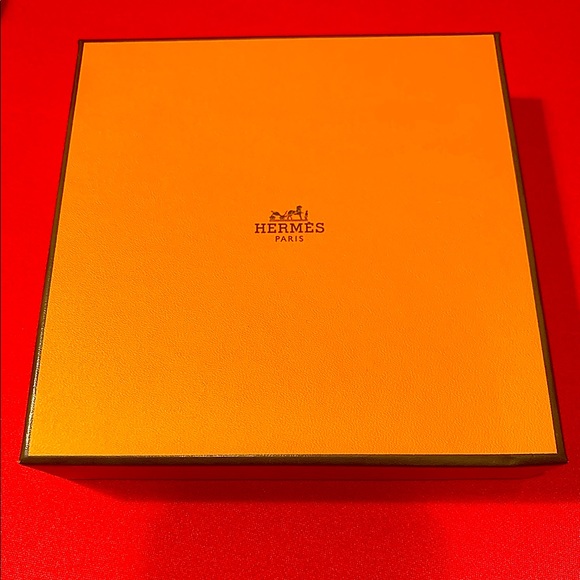 Perfume-Hermes - Picture 1 of 4